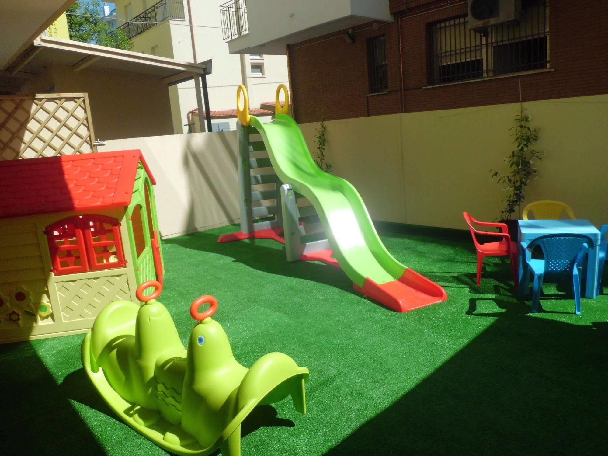 Senyor 3* Rímini